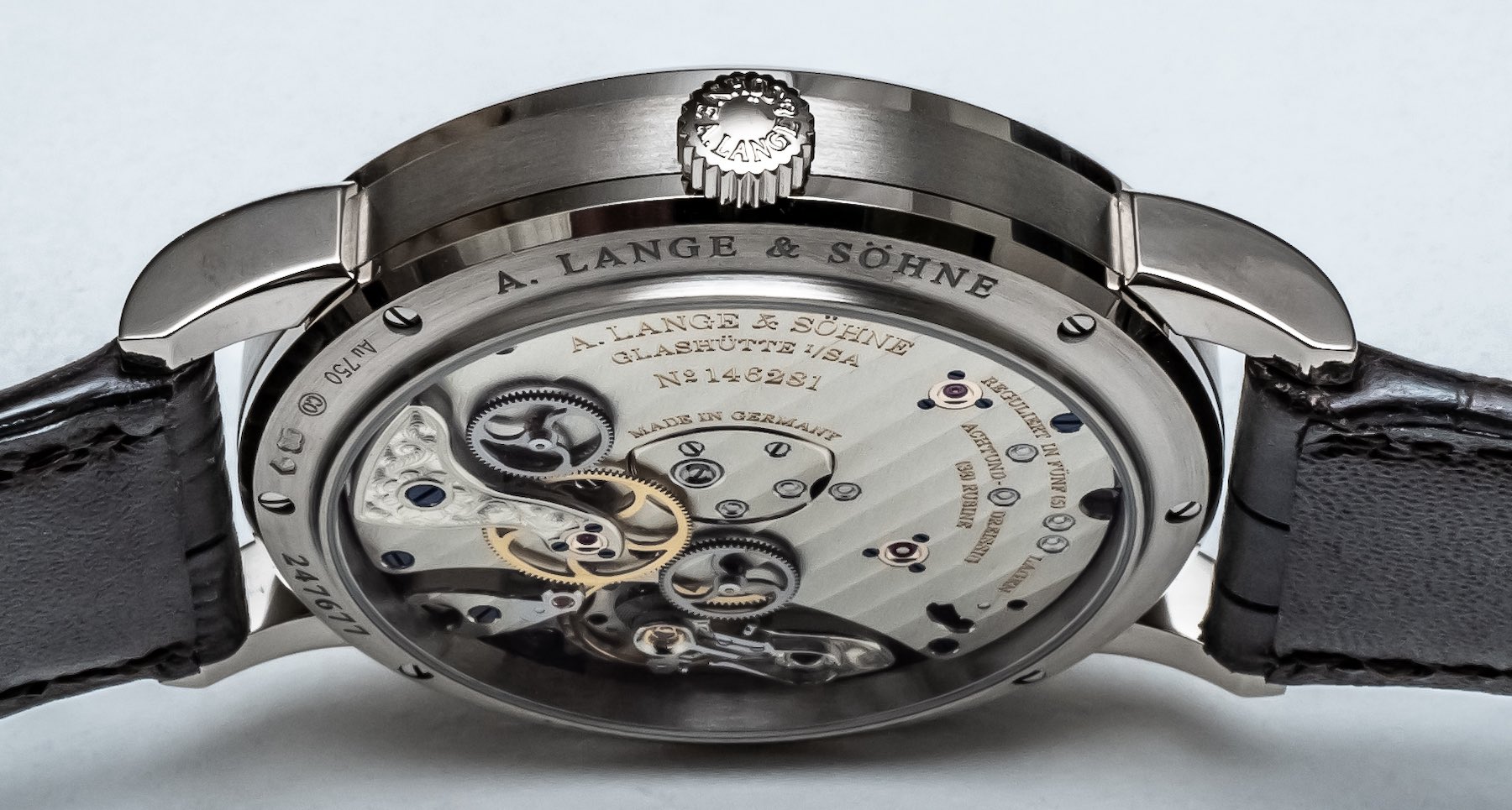 In-Depth Hands-On: A. Lange & Söhne Lange 1 Time Zone Caliber L141.1 Hands-On 