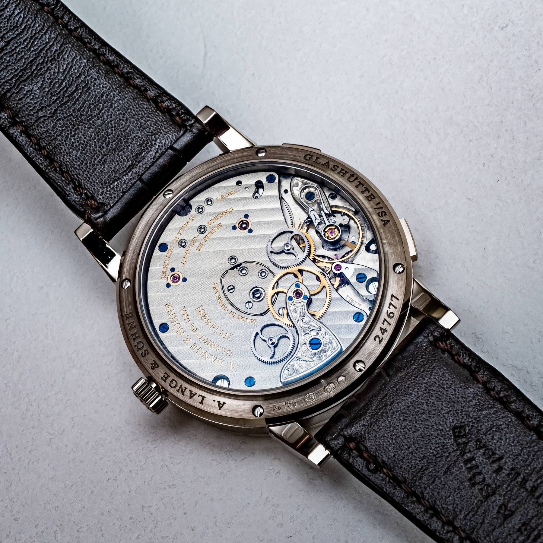 In-Depth Hands-On: A. Lange & Söhne Lange 1 Time Zone Caliber L141.1 Hands-On 