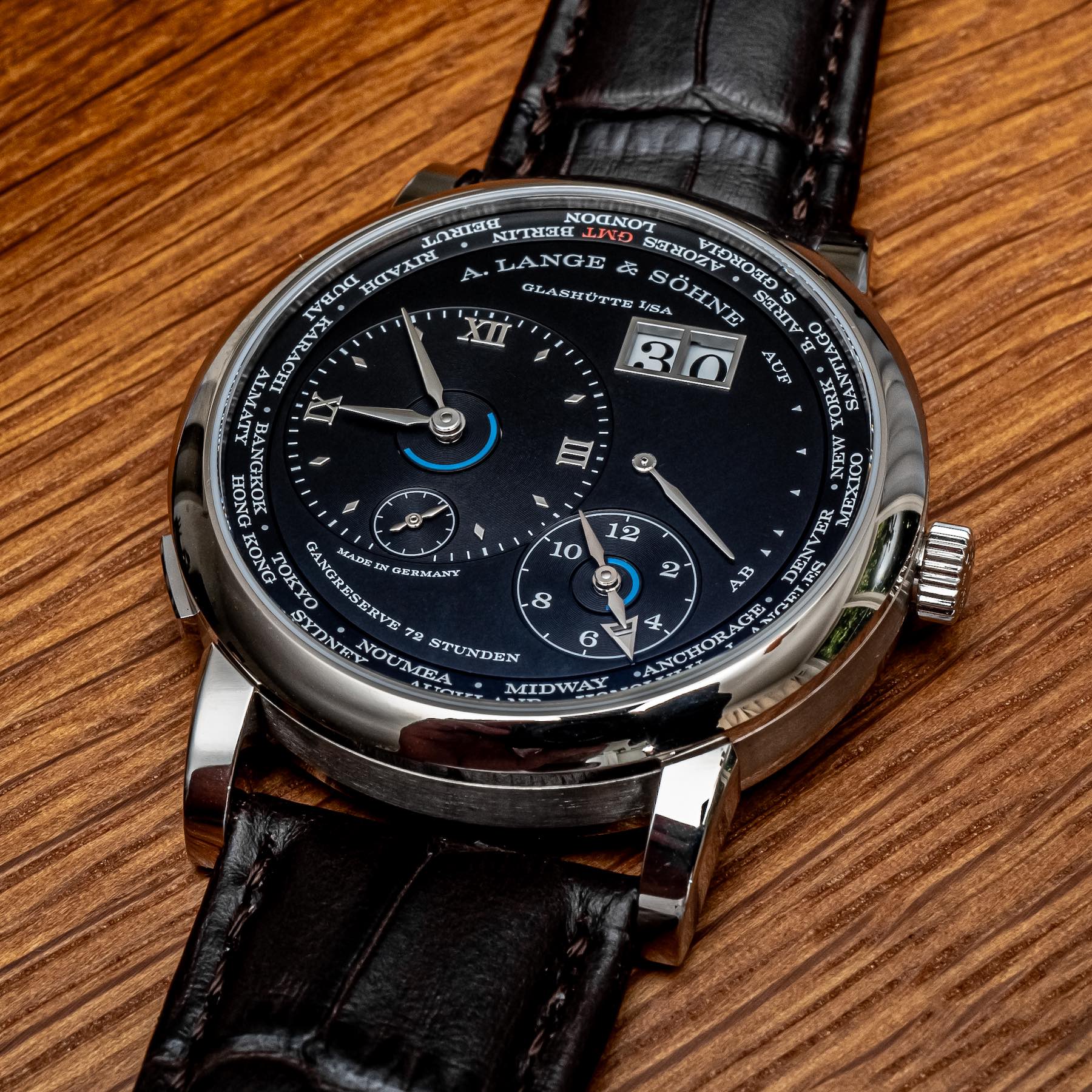 In-Depth Hands-On: A. Lange & Söhne Lange 1 Time Zone Caliber L141.1 Hands-On 