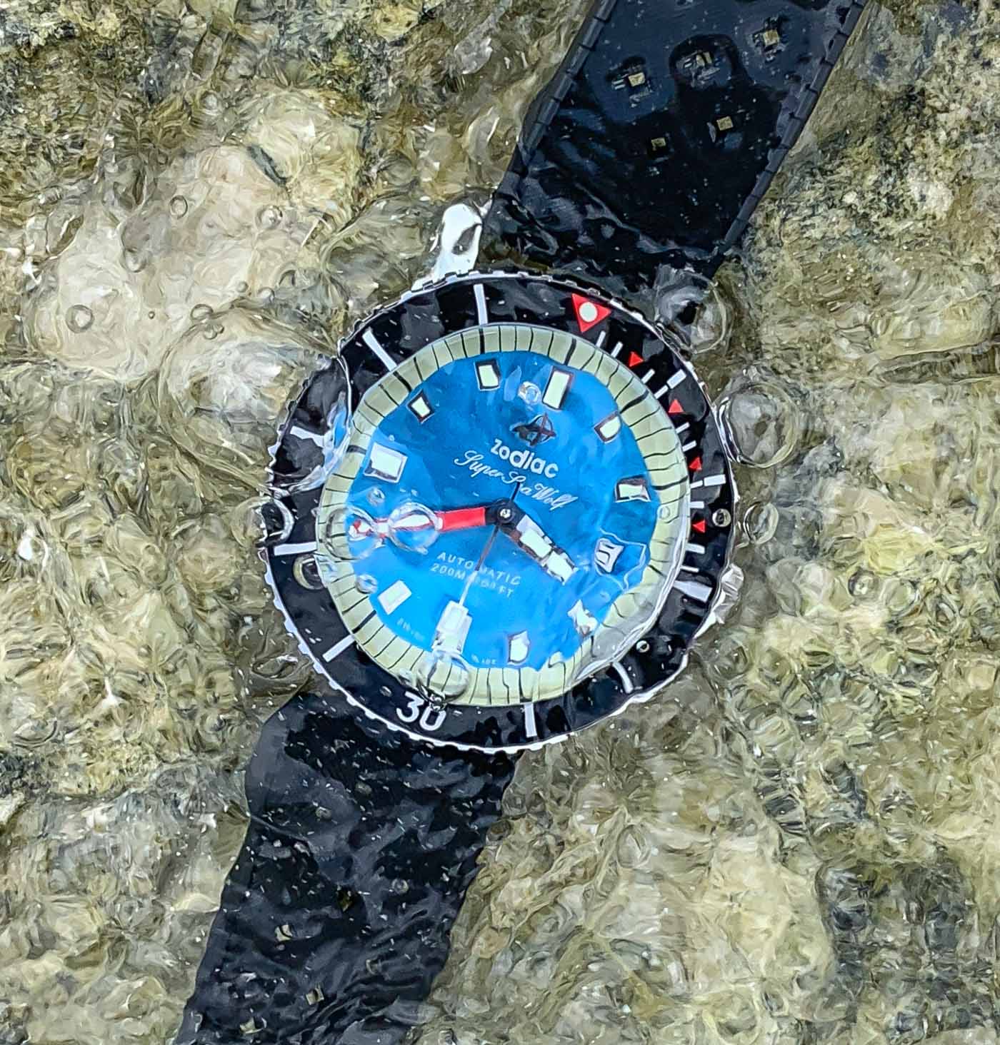 Zodiac Sea Wolf Watches Out To Play With aBlogtoWatch In The Bahamas Featured Articles Features 