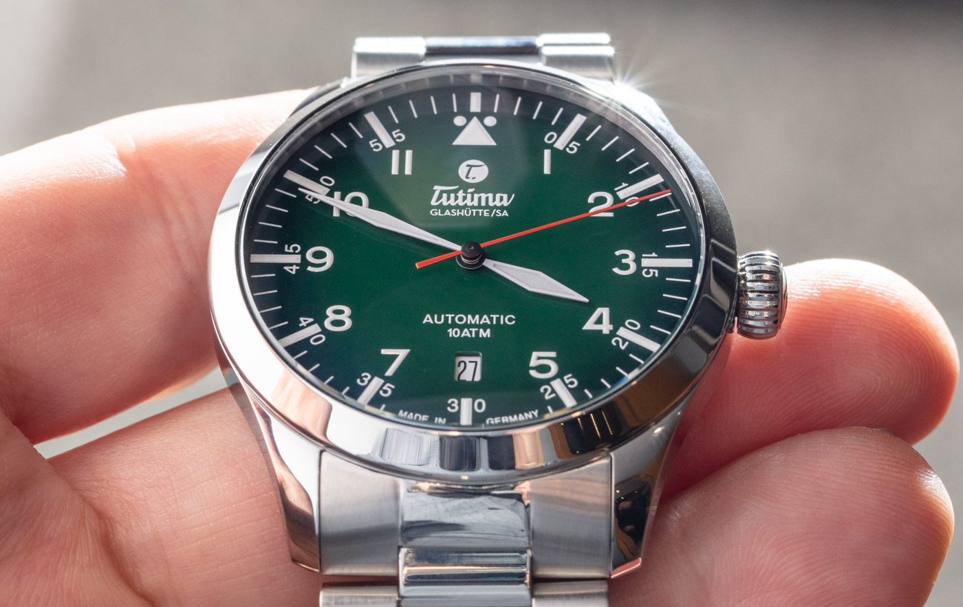 Tutima Flieger 6105 Green Watch Hands-On Hands-On 