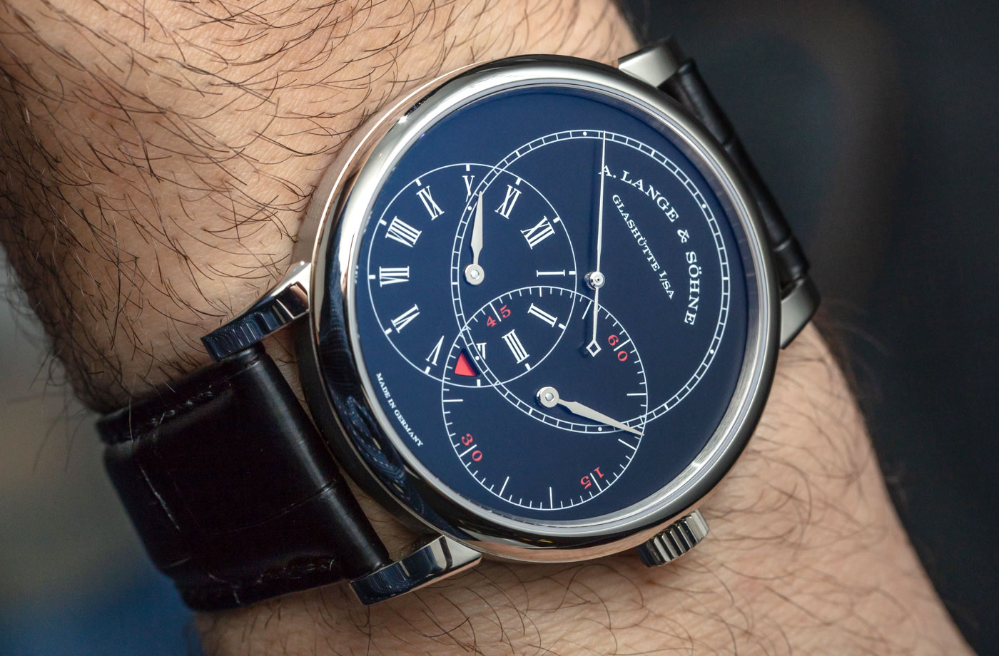 A. Lange & Söhne Richard Lange Jumping Seconds 252.029 Watch Hands-On Hands-On 