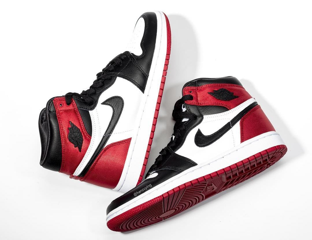 Air Jordan 1 Satin Women's 'Black Toe'