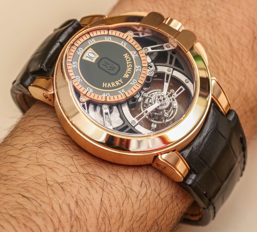 10 Watches With Non-Traditional Displays Of Time Featured Articles 