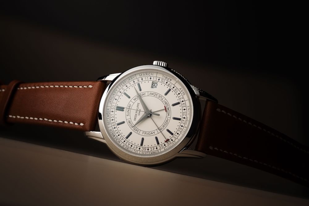 New Luxury Watch Models 2019: Patek Philippe Calatrava Weekly Calendar