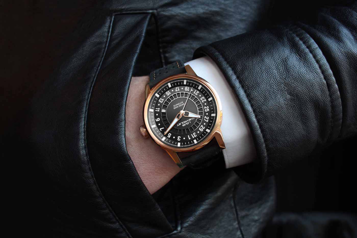 Louis Chevrolet Frontenac Lumed Flying Date Watch Watch Releases 