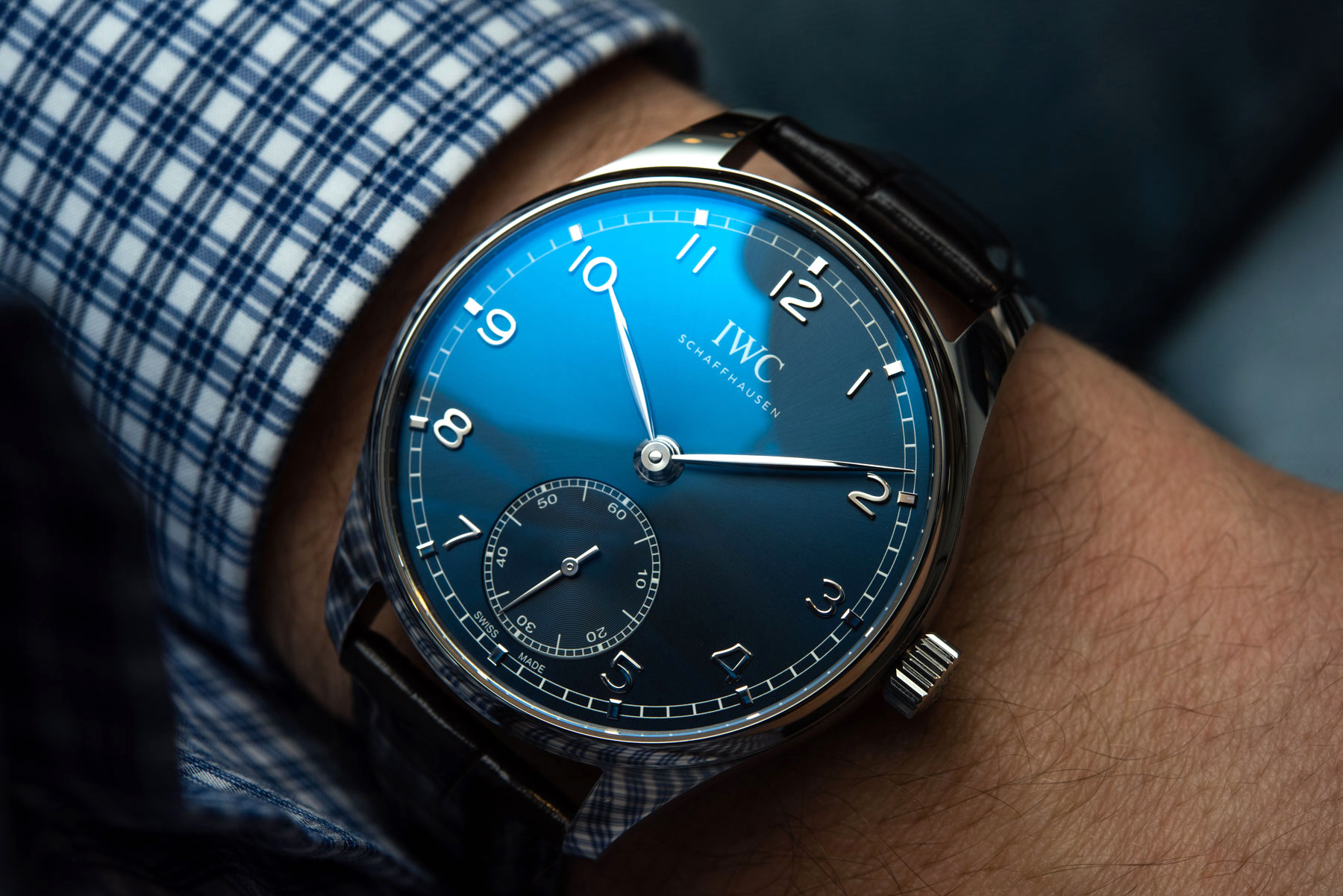 Hands-On Debut: IWC Portugieser Automatic 40 Combines Compact Size & Manufacture Movement Hands-On 