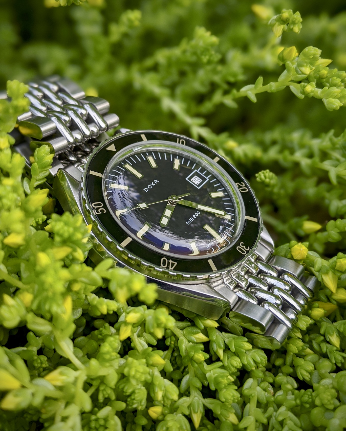 Watch Review: Doxa Sub 200 Wrist Time Reviews 